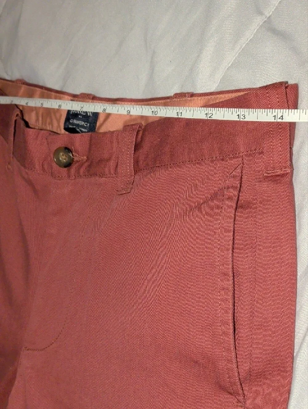 J.Crew Men's Broken-In Chino Shorts in Nantucket Red